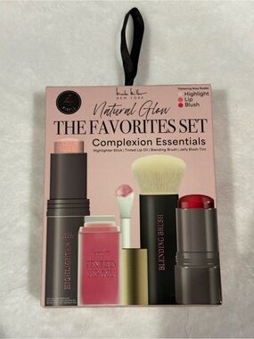 Nicole Miller Natural Glow The Favorites Set - Pink & Gold Accents